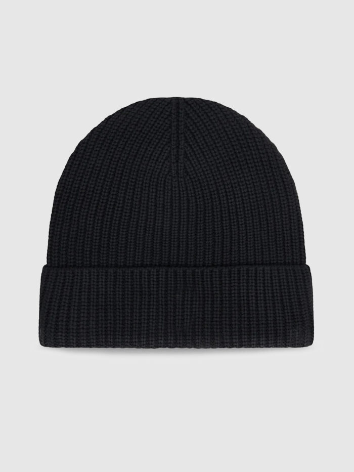 GUESS MENS BEANIE BLACK WITH TRIANGLE LOGO - Image 2