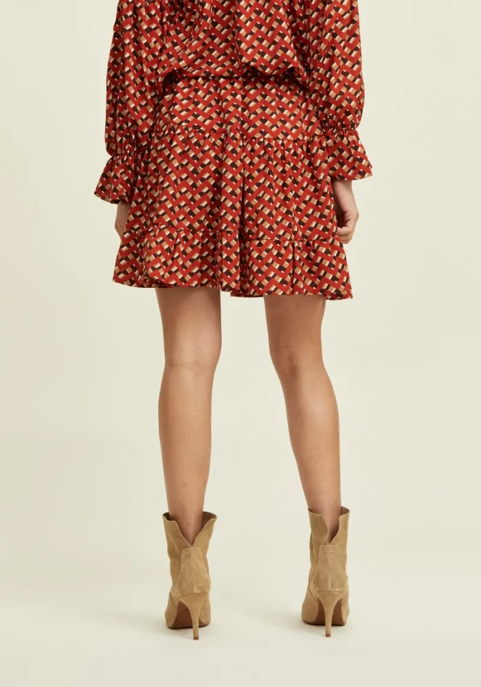 RUT&CIRCLE WOMANS TELMA SKIRT RED GEOMETRIC PRIN - Image 2
