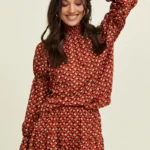 RUT&CIRCLE WOMANS TELMA BLOUSE RED GEOMETRIC PRINT