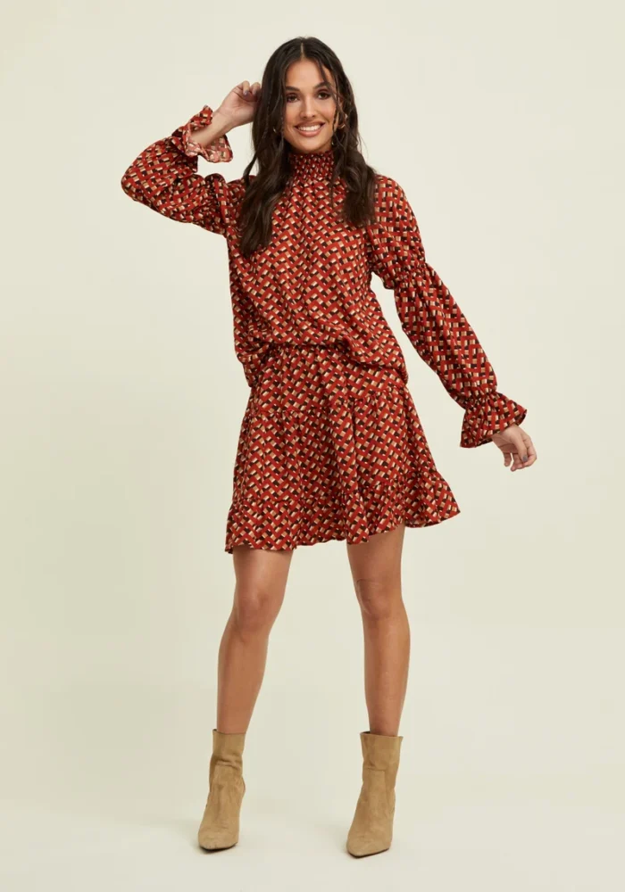 RUT&CIRCLE WOMANS TELMA SKIRT RED GEOMETRIC PRIN - Image 3