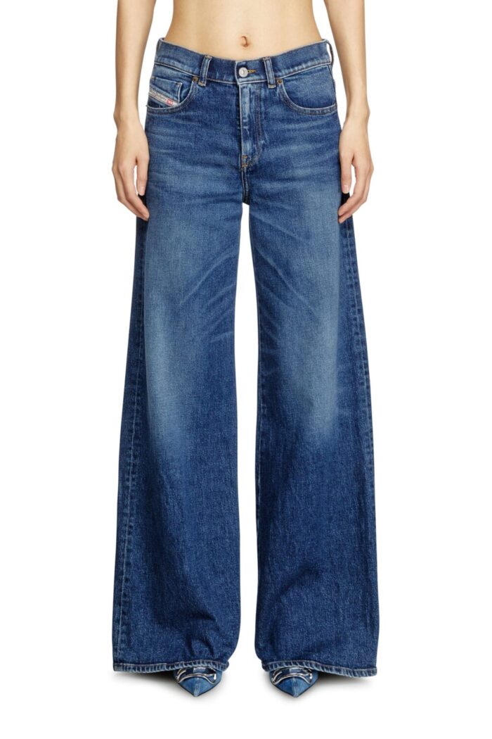DIESEL flare jeans 1978 d-akemi 09l21 - Image 2