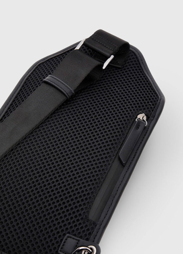 GUESS UNISEX AREZZO CROSSBODY BAG BLACK - Image 4