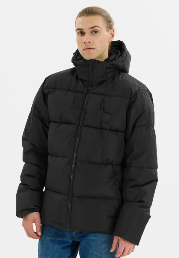 WHISTLER MENS PEARSON PUFFER JACKET BLACK - Image 4