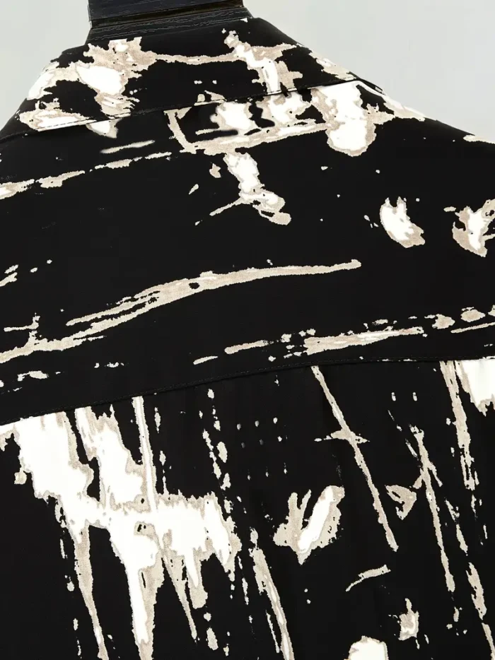 ΑΝΔΡΙΚΟ ΠΟΥΚΑΜΙΣΟ ΜΑΥΡΟ ΜΕ ΣΧΕΔΙΑ - Image 4