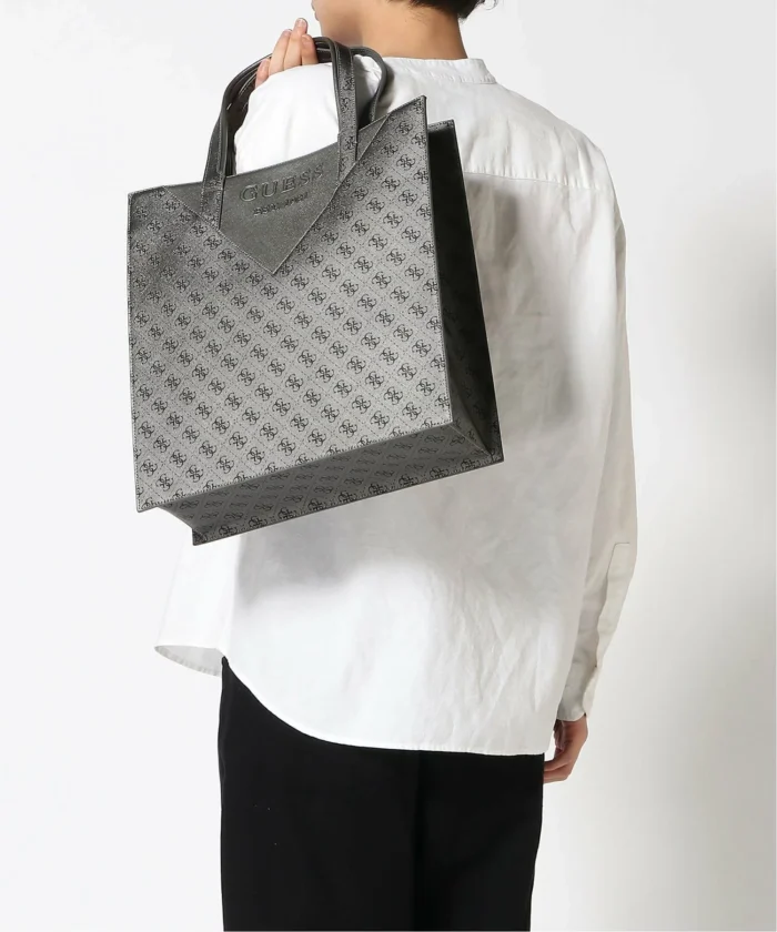 GUESS BAG ALL OVER PRINT GREY GENOVA - Image 6