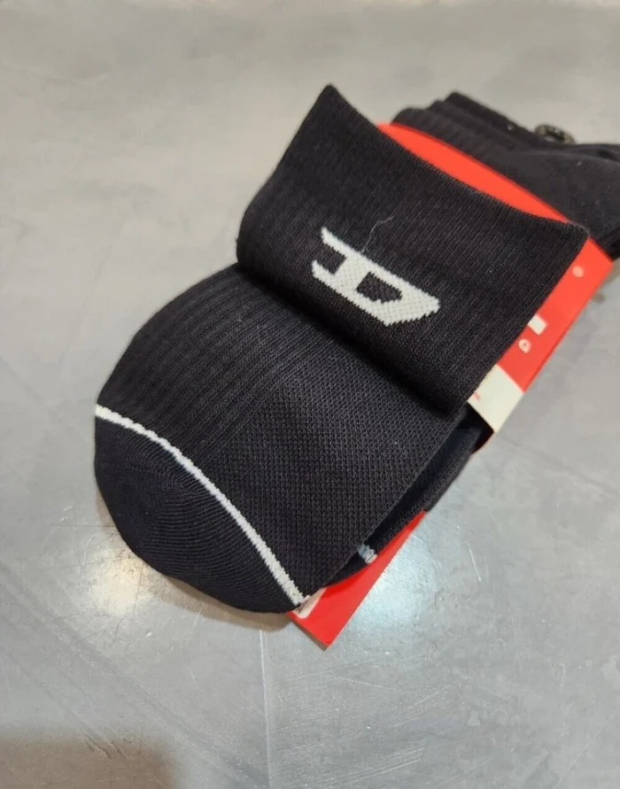 Diesel SKMD Tennis Crew Socks 17.5 3-Pack BLACK - Image 3