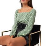 RUT&CIRCLE WOMANS CLEO BLOUSE GREEN DOT