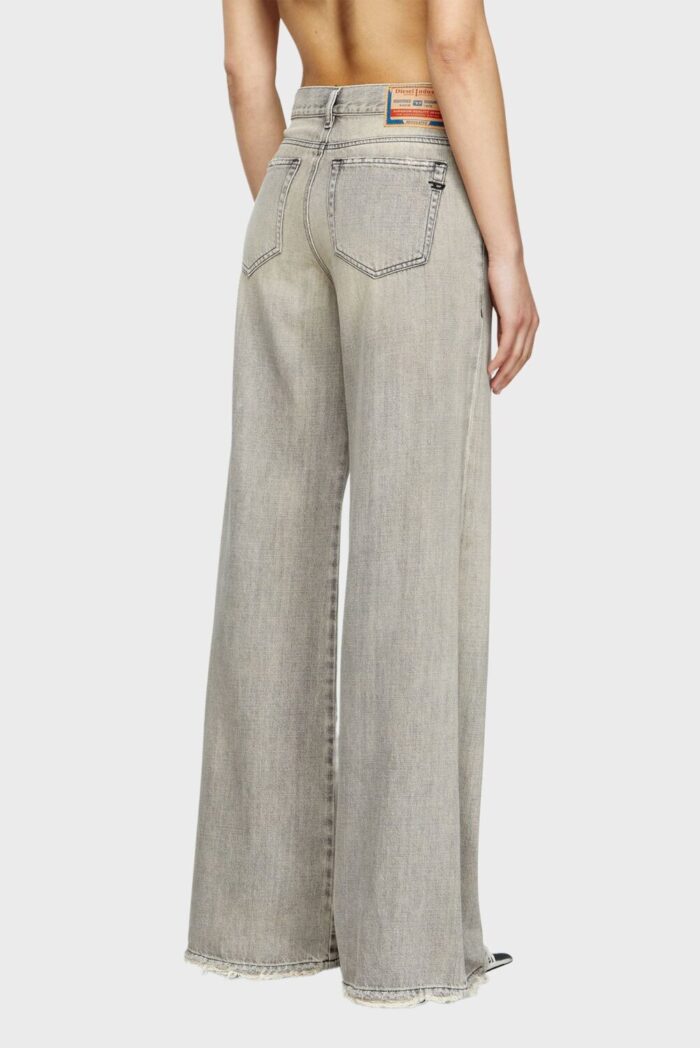 DIESEL flare jeans 1978 d-akemi 068ru - Image 3