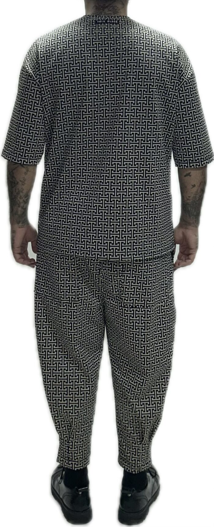 TWIN BLACK MENS SET T-SHIRT AND PANTS ZUCCA PRINT BLACK/WHITE - Image 2